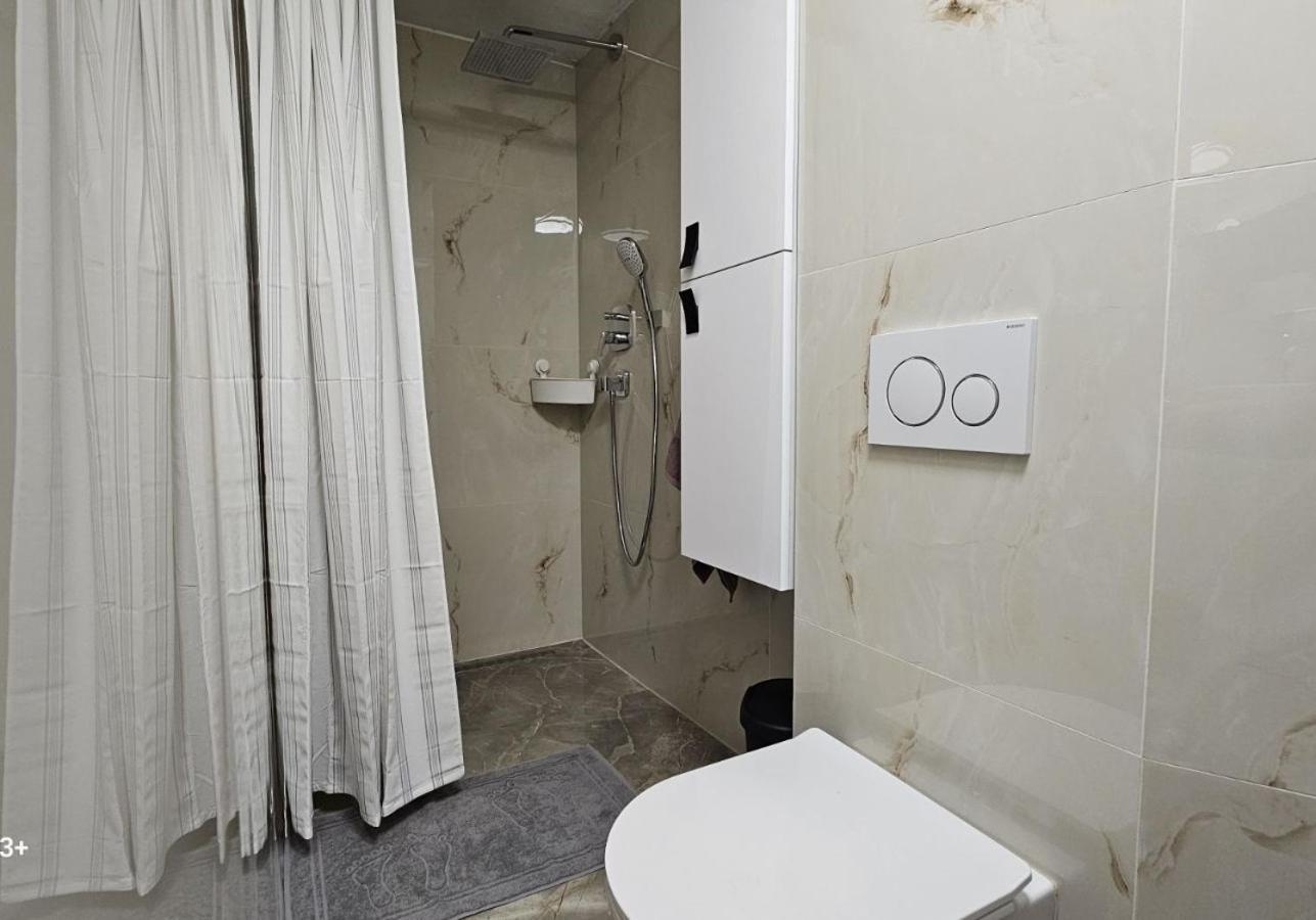 Apartmaji Stars Mavcice Esterno foto