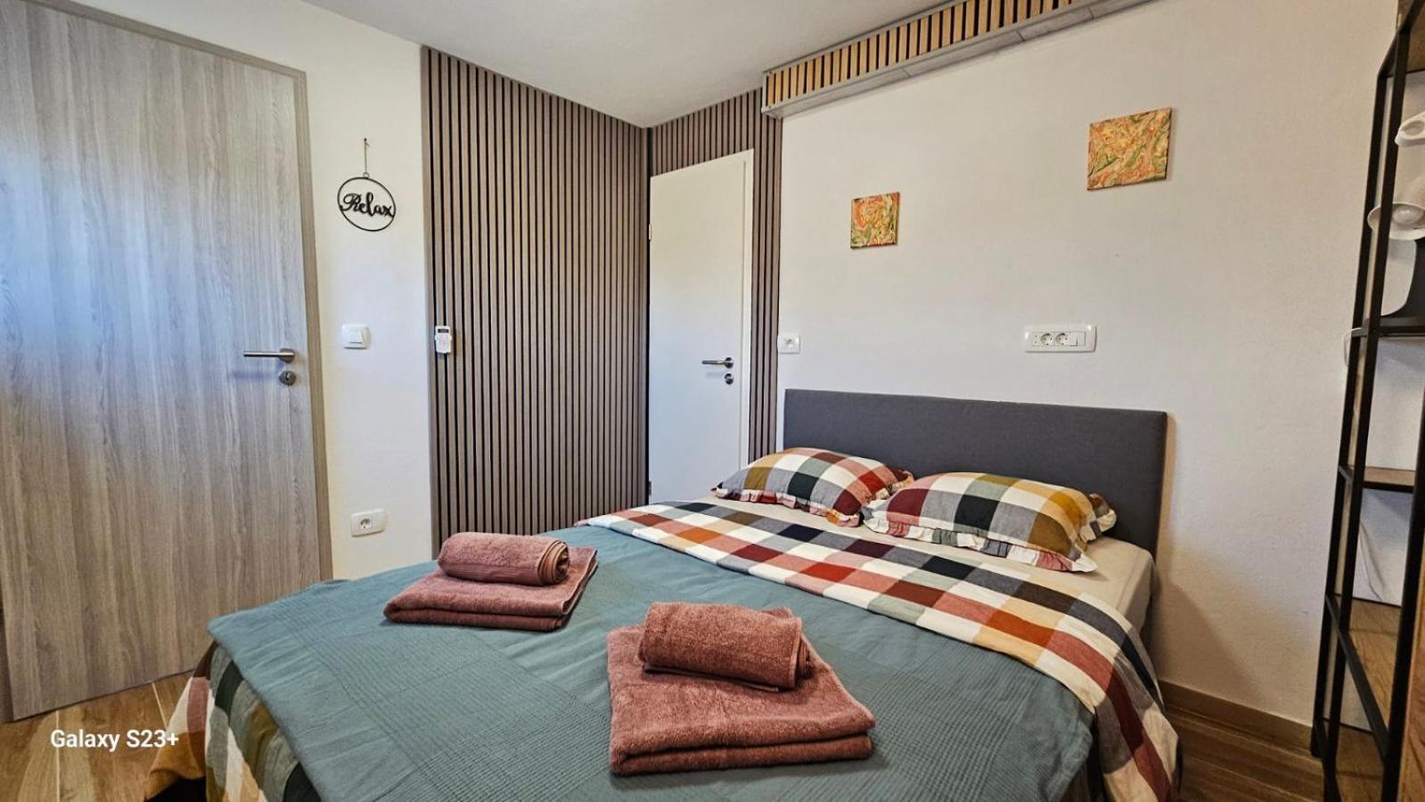 Apartmaji Stars Mavcice Esterno foto