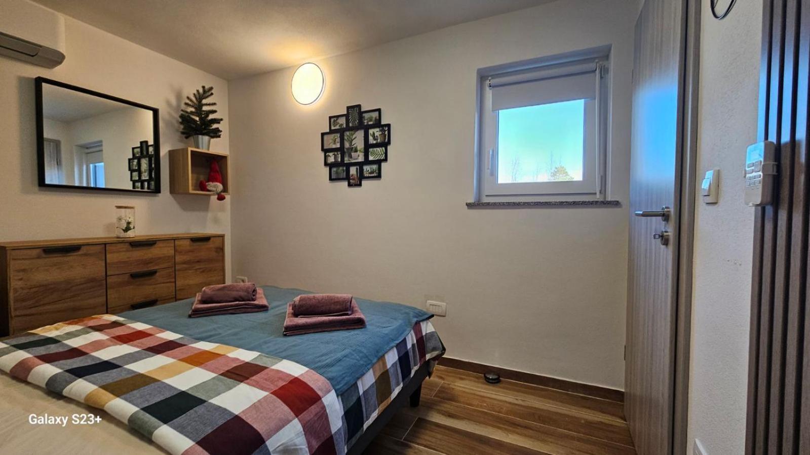 Apartmaji Stars Mavcice Esterno foto